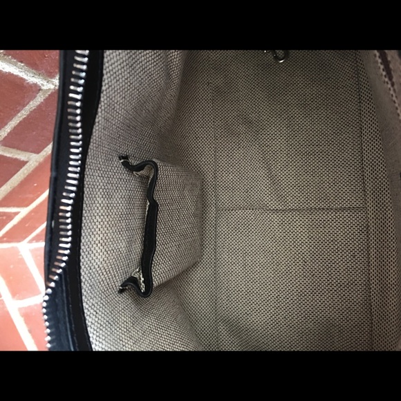 Dooney & Bourke Handbag - Picture 5 of 6